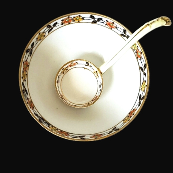 Nippon Footed Mayonnaise/ Condiment Bowl with Spoon - Picture 1 of 9